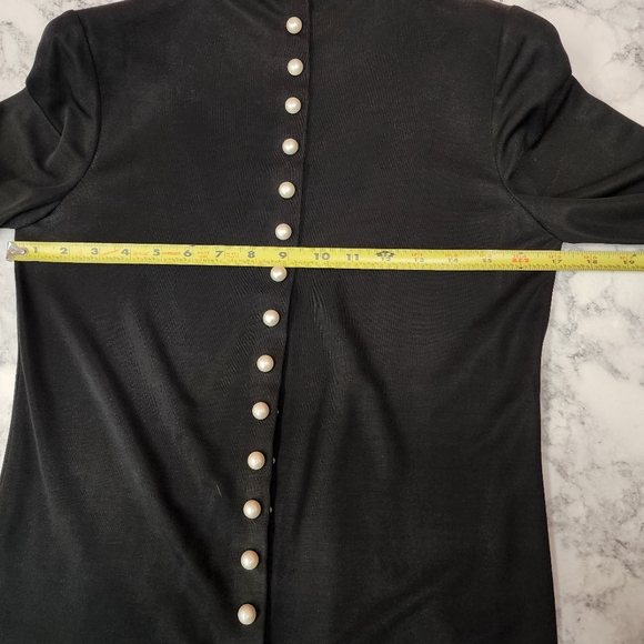 Chanel Pearl Button Up Silk Top - Picture 4 of 9